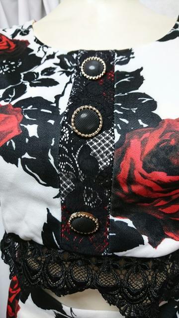 Rich or Die 薔薇柄 セパレート ナイトドレス < 女性ファッション  Rich or Die 薔薇柄 セパレート ナイトドレス < 女性ファッションの