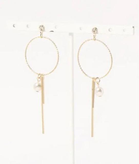 DaTuRaダチュラ【新品】ランダムスティックフープモテピアス●金ゴールド●ロングピアス パール ビジュー < ブランド  DaTuRaダチュラ【新品】ランダムスティックフープモテピアス●金ゴールド●ロングピアス パール ビジュー < ブランドの