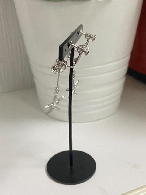 ハンドメイド パールシェルチャームとヒトデのチャームを使用したイヤリング < 女性ファッション  ハンドメイド パールシェルチャームとヒトデのチャームを使用したイヤリング < 女性ファッションの