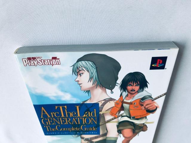 アークザラッド ジェネレーション ザ・コンプリートガイド PS2 攻略本 初版 Arc the Lad Generation < ゲーム本体/ソフト アークザラッド ジェネレーション ザ・コンプリートガイド PS2 攻略本 初版 Arc the Lad Generation < ゲーム本体/ソフトの