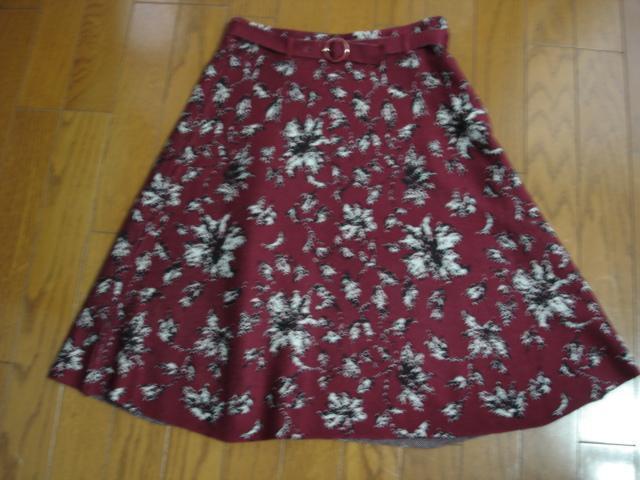 ★フェルウ Feroux かわいい花柄デザインスカート★新品!クローゼット整理価格!値下げ! < ブランド ★フェルウ Feroux かわいい花柄デザインスカート★新品!クローゼット整理価格!値下げ! < ブランドの