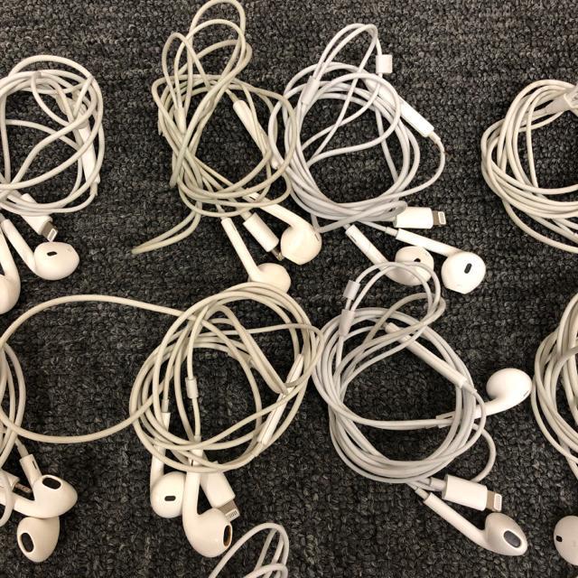 即決 Apple アップル 有線 イヤホン イヤフォン 18個セット < 家電/AV 即決 Apple アップル 有線 イヤホン イヤフォン 18個セット < 家電/AVの
