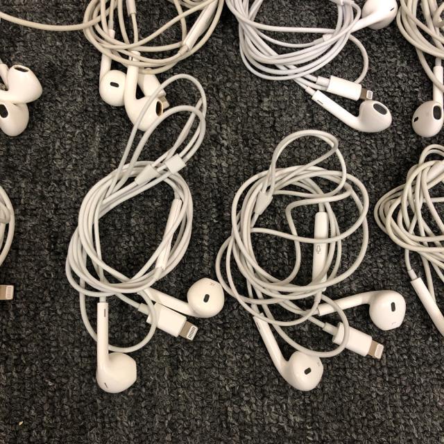 即決 Apple アップル 有線 イヤホン イヤフォン 18個セット < 家電/AV 即決 Apple アップル 有線 イヤホン イヤフォン 18個セット < 家電/AVの