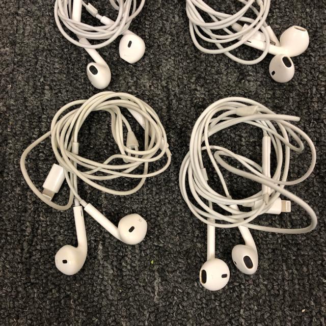 即決 Apple アップル 有線 イヤホン イヤフォン 18個セット < 家電/AV 即決 Apple アップル 有線 イヤホン イヤフォン 18個セット < 家電/AVの