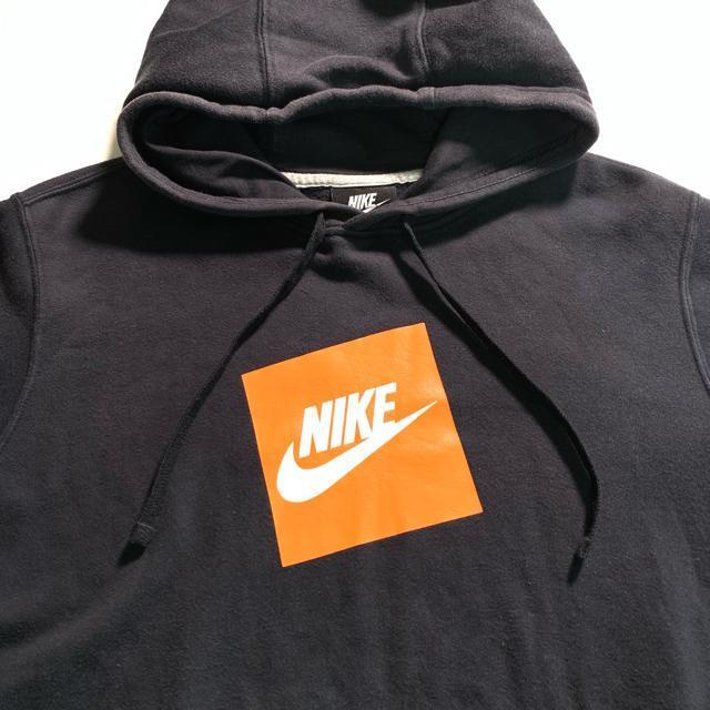 NIKE フード付き パーカー ボックスロゴ Lサイズ スウェット プルオーバー < 男性ファッション NIKE フード付き パーカー ボックスロゴ Lサイズ スウェット プルオーバー < 男性ファッションの