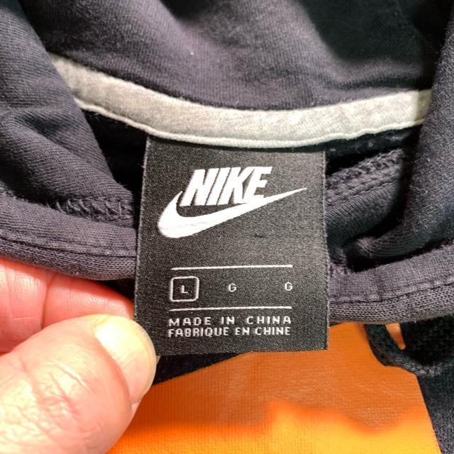 NIKE フード付き パーカー ボックスロゴ Lサイズ スウェット プルオーバー < 男性ファッション NIKE フード付き パーカー ボックスロゴ Lサイズ スウェット プルオーバー < 男性ファッションの