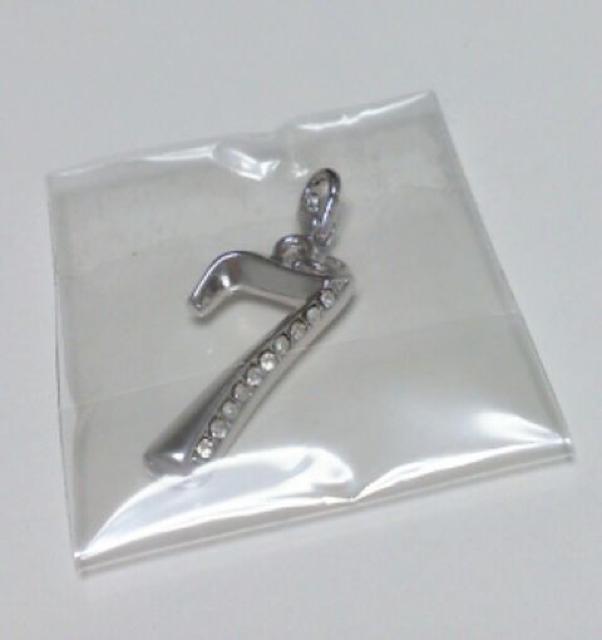 ラインストーン付きチャーム < 女性ファッション ラインストーン付きチャーム < 女性ファッションの