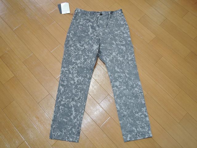 新品Johnbullジョンブル迷彩柄パンツS灰系スラックス < ブランド  新品Johnbullジョンブル迷彩柄パンツS灰系スラックス < ブランドの