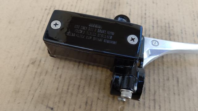 Z400FX ダブル用マスター固着無良品GS400CBX400Z550FXキャリパー ディスク < 自動車/バイク Z400FX ダブル用マスター固着無良品GS400CBX400Z550FXキャリパー ディスク < 自動車/バイク