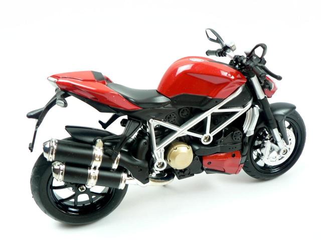 YAMAHA hDJeB DUCATI Streetfighter 1/12XP[f  zr[ 