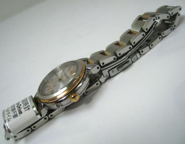 ほぼ未使用シチズンXC電波時計エコドライブ ES9434-53W ピンクゴールド < ブランド  ほぼ未使用シチズンXC電波時計エコドライブ ES9434-53W ピンクゴールド < ブランドの