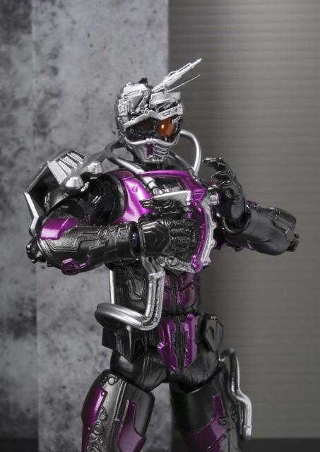 【初回特典付】S.H.フィギュアーツ 魔進チェイサー + ミッドナイトシャドーセット●新品未開封美品  仮面ライダードライブ < ホビー  【初回特典付】S.H.フィギュアーツ 魔進チェイサー + ミッドナイトシャドーセット●新品未開封美品  仮面ライダードライブ < ホビーの