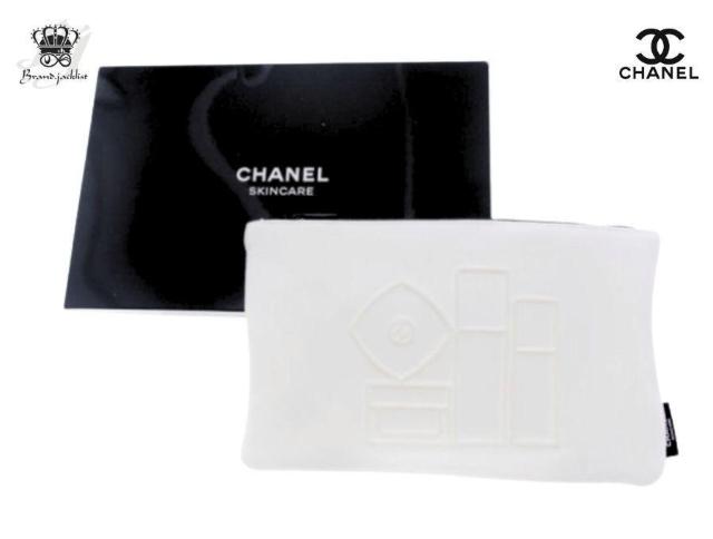 シャネル ノベルティ コスメポーチ 薄型 化粧ボトル柄 2019 ホワイト CHANEL SKINCARE【正規品】 < ブランド  シャネル ノベルティ コスメポーチ 薄型 化粧ボトル柄 2019 ホワイト CHANEL SKINCARE【正規品】  < ブランドの