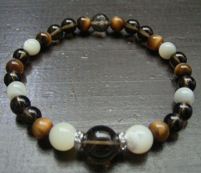 スモーキークォーツxママザーオブパールxタイガーアイ < 男性アクセサリー/時計 スモーキークォーツxママザーオブパールxタイガーアイ < 男性アクセサリー/時計の