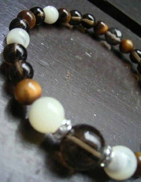 スモーキークォーツxママザーオブパールxタイガーアイ < 男性アクセサリー/時計 スモーキークォーツxママザーオブパールxタイガーアイ < 男性アクセサリー/時計の