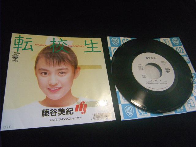 JI@]Z@@@@@@b81   CD/DVD/rfI 