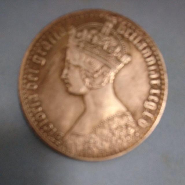 ビクトリア 女王 ゴチッククラウン銀貨 レプリカコイン < ホビー ビクトリア 女王 ゴチッククラウン銀貨 レプリカコイン < ホビーの