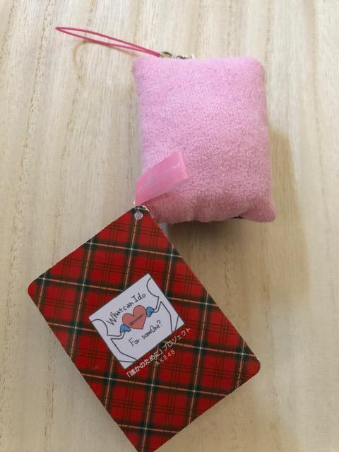 前田敦子☆ミニクッション型携帯クリーナーストラップ < タレントグッズ  前田敦子☆ミニクッション型携帯クリーナーストラップ < タレントグッズの