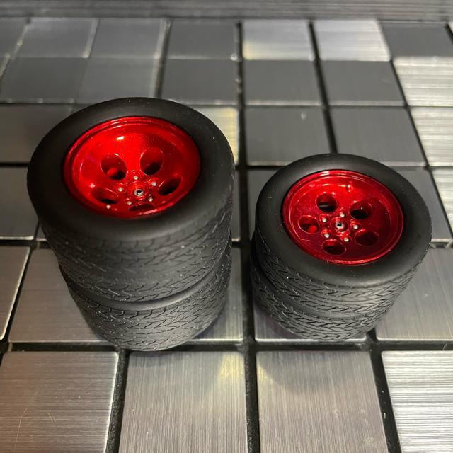 1/18 GT Spirit ランボルギーニ カウンタック ケーニッヒ スペシャル タイヤホイール < ホビー  1/18 GT Spirit ランボルギーニ カウンタック ケーニッヒ スペシャル タイヤホイール < ホビーの