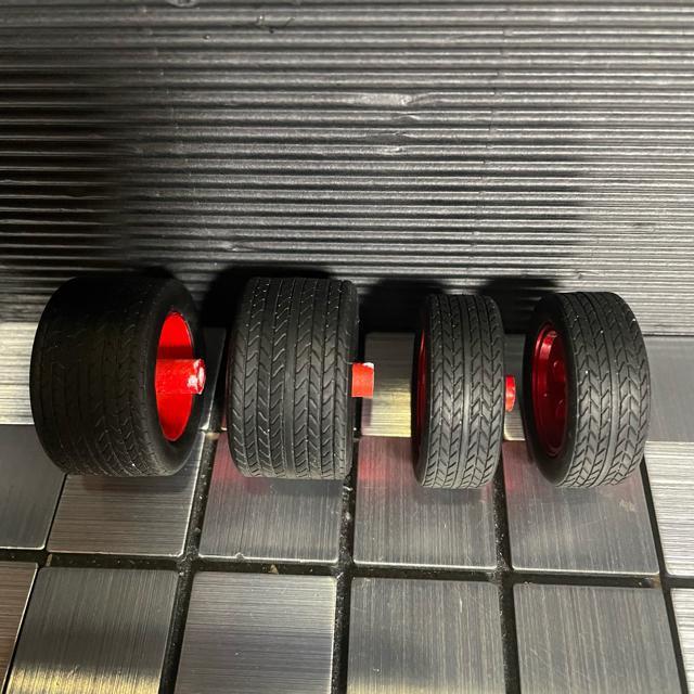 1/18 GT Spirit ランボルギーニ カウンタック ケーニッヒ スペシャル タイヤホイール < ホビー  1/18 GT Spirit ランボルギーニ カウンタック ケーニッヒ スペシャル タイヤホイール < ホビーの