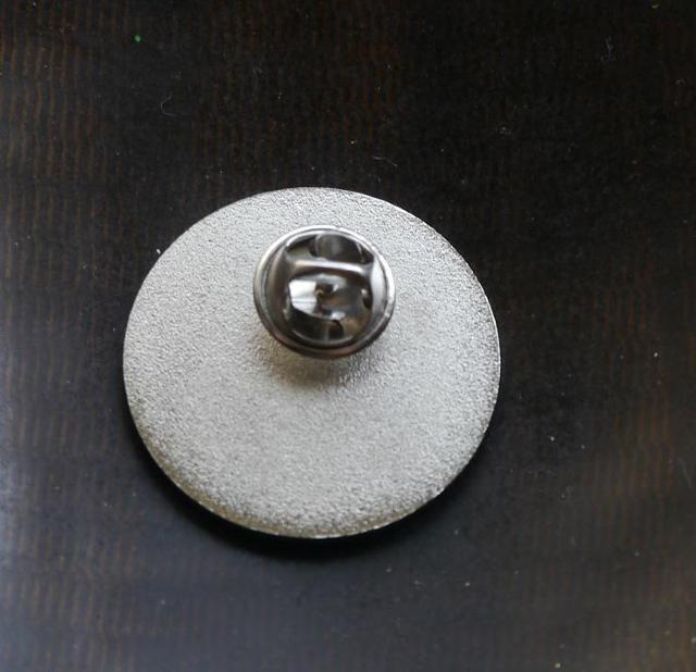 新品 バンド モーションレス・イン・ホワイト Motionless in White ピンブローチ ピンバッジ ピンズ < 男性アクセサリー/時計 新品 バンド モーションレス・イン・ホワイト Motionless in White ピンブローチ ピンバッジ ピンズ < 男性アクセサリー/時計の