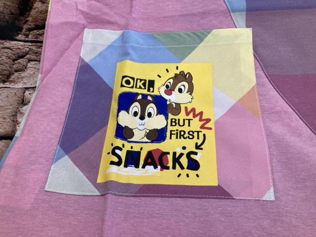 送料無料!人気の【ディズニー】刺繍&アップリケ&プリント付きタバーン型エプロン(画像から)1枚 < 女性ファッション  送料無料!人気の【ディズニー】刺繍&アップリケ&プリント付きタバーン型エプロン(画像から)1枚 < 女性ファッションの