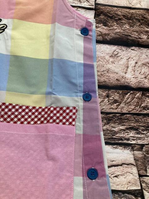 送料無料!人気の【ディズニー】刺繍&アップリケ&プリント付きタバーン型エプロン(画像から)1枚 < 女性ファッション  送料無料!人気の【ディズニー】刺繍&アップリケ&プリント付きタバーン型エプロン(画像から)1枚 < 女性ファッションの