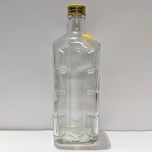 サントリー ウイスキー 角瓶 Suntory Whisky 空き瓶 750ml < グルメ/ドリンク サントリー ウイスキー 角瓶 Suntory Whisky 空き瓶 750ml < グルメ/ドリンクの