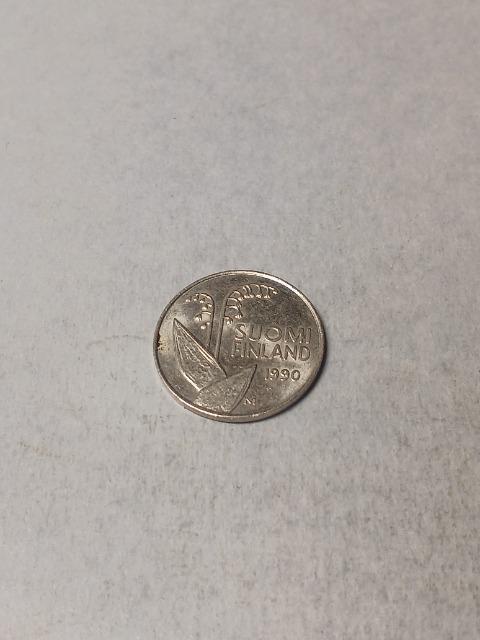 �t�B�������h10�y���j1990�N �� �z�r�[�� 