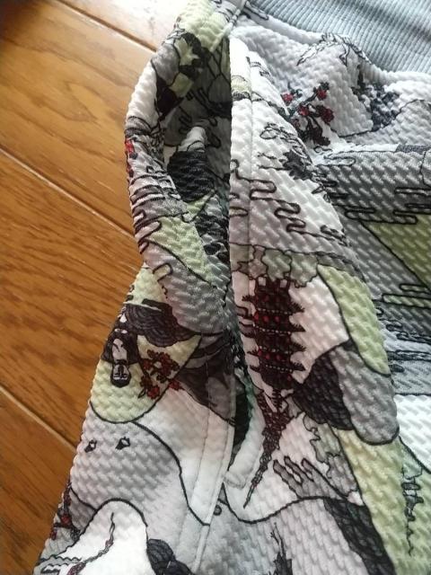 Mサイズ!男気!溢れる!和柄!接触冷感!UVカット!吸汗速乾!サラッとワッフル素材!良いとこづくし!高貴紳士的!ハーフパンツ!新品 < 男性ファッション  Mサイズ!男気!溢れる!和柄!接触冷感!UVカット!吸汗速乾!サラッとワッフル素材!良いとこづくし!高貴紳士的!ハーフパンツ!新品 < 男性ファッションの