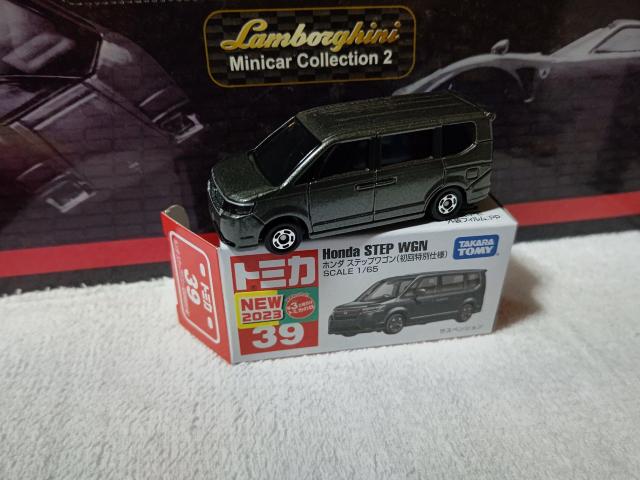 赤箱 ホンダ ステップワゴン 初回限定カラー < ホビー 赤箱 ホンダ ステップワゴン 初回限定カラー < ホビーの