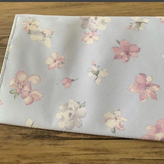 花柄★パステルカラー★クラッチ,ショルダー2Way。Bag。チェーンつき。 < 女性ファッション  花柄★パステルカラー★クラッチ,ショルダー2Way。Bag。チェーンつき。 < 女性ファッションの