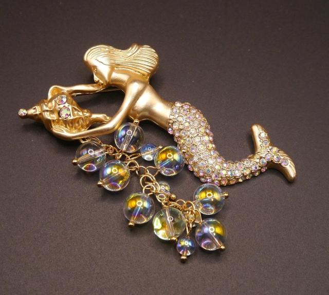 新品アンティーク調きらきらストーン人魚マーメイド ブローチ < 女性アクセサリー/時計 新品アンティーク調きらきらストーン人魚マーメイド ブローチ < 女性アクセサリー/時計の