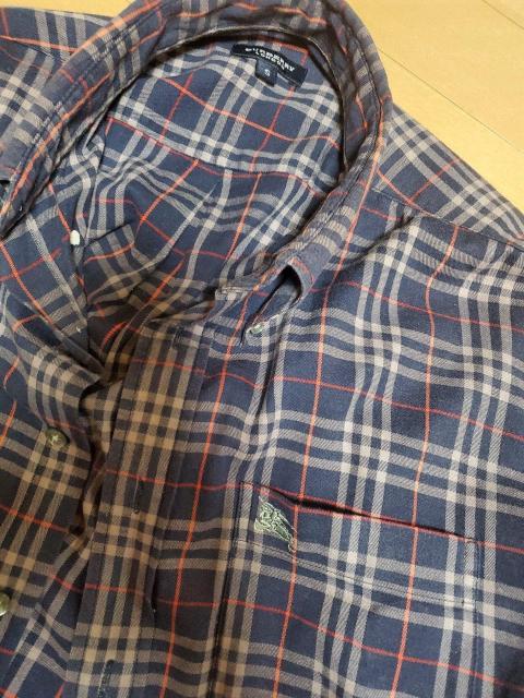 BURBERRY LONDON ノバチェック長袖シャツ ホース刺繍 紺 クリーニング済み。 < ブランド BURBERRY LONDON ノバチェック長袖シャツ ホース刺繍 紺 クリーニング済み。 < ブランドの