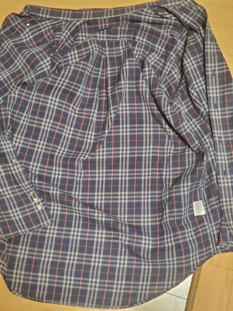 BURBERRY LONDON ノバチェック長袖シャツ ホース刺繍 紺 クリーニング済み。 < ブランド BURBERRY LONDON ノバチェック長袖シャツ ホース刺繍 紺 クリーニング済み。 < ブランドの