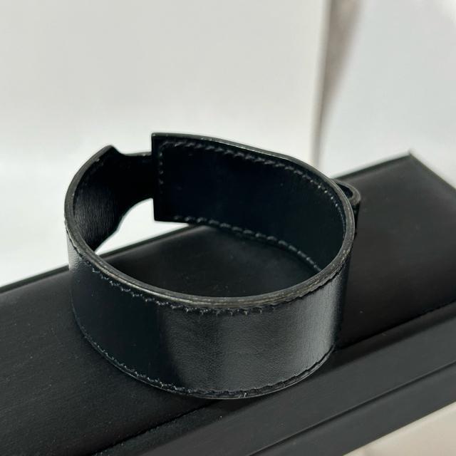 HERMES エルメス ブレスレット バングル レザー ブレスレット バングル カフブレスレット ブラック ゴールド < ブランド HERMES エルメス ブレスレット バングル レザー ブレスレット バングル カフブレスレット ブラック ゴールド < ブランドの