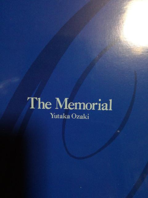 BOXに傷みあり尾崎豊CDやVHS他「THE MEMORIAL」送料無料 < タレントグッズ  BOXに傷みあり尾崎豊CDやVHS他「THE MEMORIAL」送料無料 < タレントグッズの