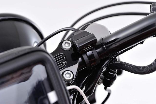 バイク専用電源2.1A USB(5V / 2.1A)1ポート < 自動車/バイク バイク専用電源2.1A USB(5V / 2.1A)1ポート < 自動車/バイク