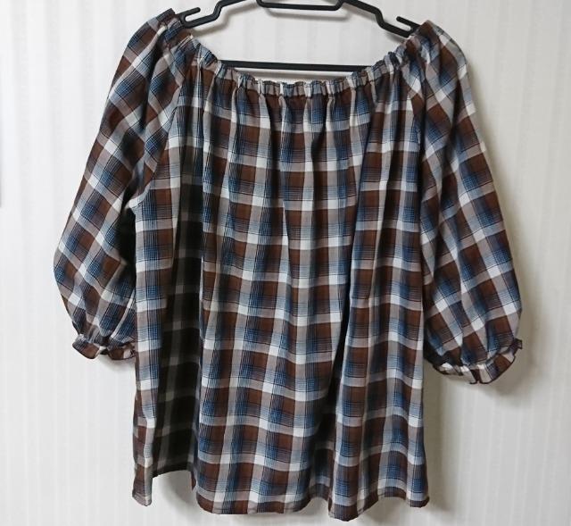 GU★チェック柄 オフショル トップス < ブランド GU★チェック柄 オフショル トップス < ブランドの