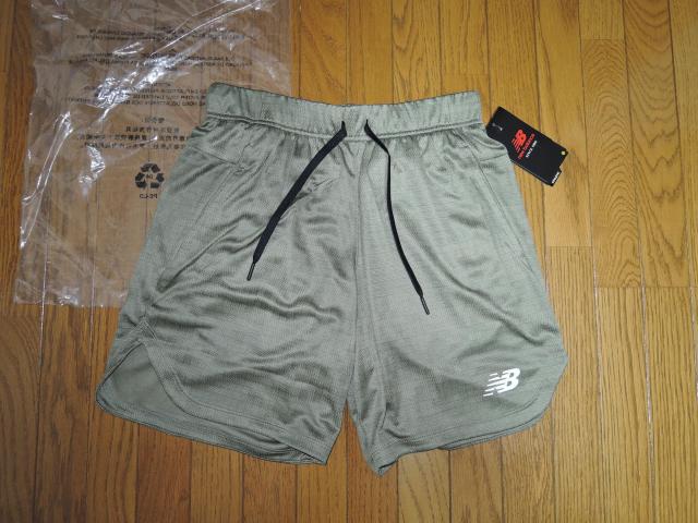 新品 New Balance ニューバランス デジタルカモ柄 ショーツ M ハーフパンツ ランニング スポーツ 運動 < ブランド  新品 New Balance ニューバランス デジタルカモ柄 ショーツ M ハーフパンツ ランニング スポーツ 運動 < ブランドの
