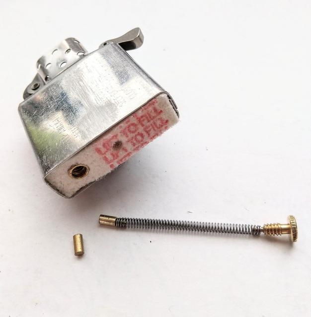 ZIPPO@Wb|C^[@Snap-on@XibvI@There is a difference.َ H@PXXV]V  jt@bV 