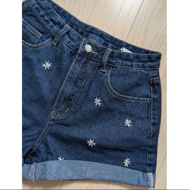 28インチ★L★SHEIN★フラワー刺繍デニムショートパンツ★新品★送料無料 < 女性ファッション  28インチ★L★SHEIN★フラワー刺繍デニムショートパンツ★新品★送料無料 < 女性ファッションの