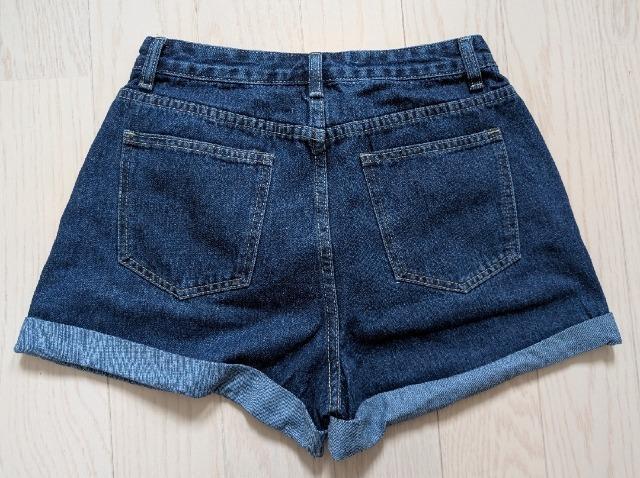 28インチ★L★SHEIN★フラワー刺繍デニムショートパンツ★新品★送料無料 < 女性ファッション  28インチ★L★SHEIN★フラワー刺繍デニムショートパンツ★新品★送料無料 < 女性ファッションの