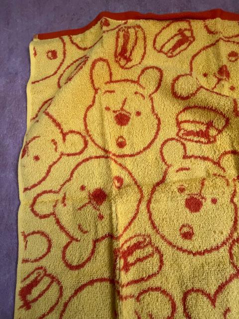 くまのプーさん!プーさんいっぱい!やや厚手タイプ!フェイスタオル!新品! < インテリア/ライフ  くまのプーさん!プーさんいっぱい!やや厚手タイプ!フェイスタオル!新品! < インテリア/ライフの