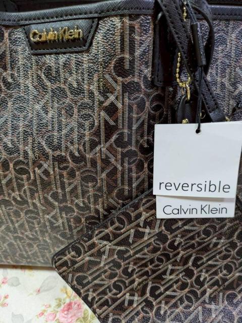 yCalvin Kleinzo[Vu g[gobO SmO |[`t Ki  t@bV 