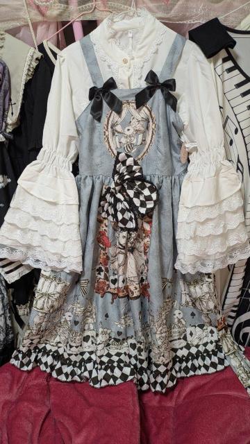 �A���X �C�������_�[�����h �L���~�����s�[�X �� �����t�@�b�V������ 