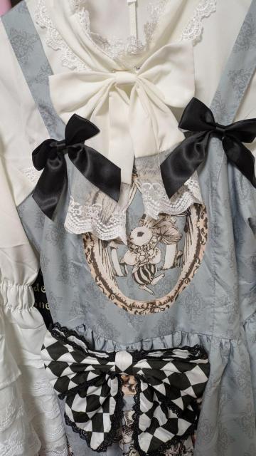 �A���X �C�������_�[�����h �L���~�����s�[�X �� �����t�@�b�V������ 