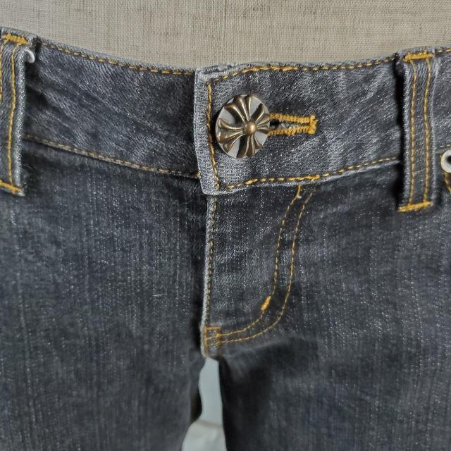 込み★CLICHY★刺繍あり★ストレートジーンズ★M★黒★ < 女性ファッション 込み★CLICHY★刺繍あり★ストレートジーンズ★M★黒★ < 女性ファッションの