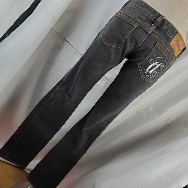 込み★CLICHY★刺繍あり★ストレートジーンズ★M★黒★ < 女性ファッション 込み★CLICHY★刺繍あり★ストレートジーンズ★M★黒★ < 女性ファッションの