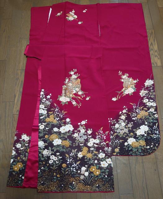 §超美品、大きいサイズの振袖、御所車草花柄、暈し染め、金彩 < 女性ファッション  §超美品、大きいサイズの振袖、御所車草花柄、暈し染め、金彩 < 女性ファッションの